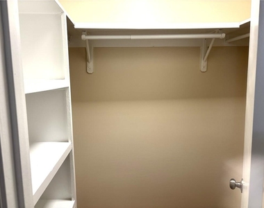 504 Wynnes Ridge Circle Se - Photo Thumbnail 13