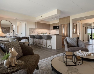2460 Peachtree Road - Photo Thumbnail 10