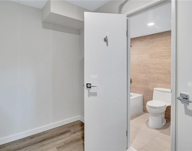 2460 Peachtree Road - Photo Thumbnail 19