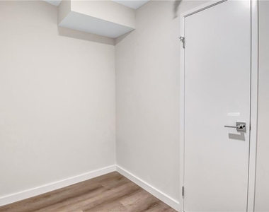 2460 Peachtree Road - Photo Thumbnail 20