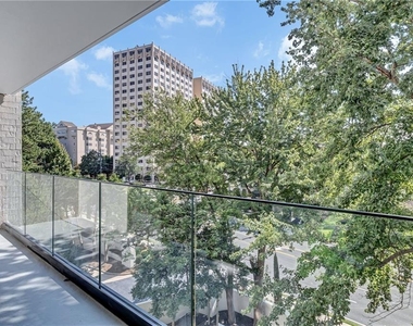 2460 Peachtree Road - Photo Thumbnail 14