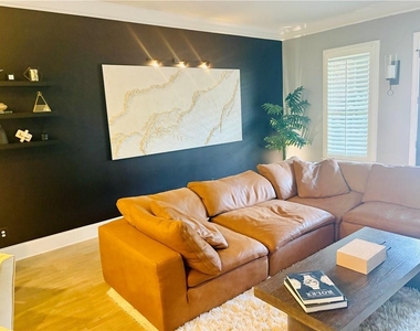 3170 Neal Court - Photo Thumbnail 3