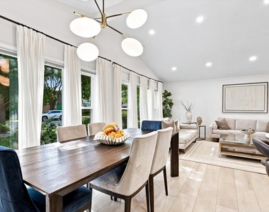 521 Lavergne Avenue - Photo Thumbnail 3