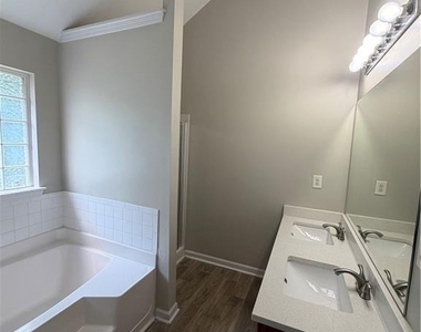 4171 Ash Tree Street - Photo Thumbnail 5