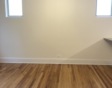 5330 N Kenmore Avenue - Photo Thumbnail 12
