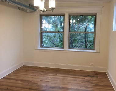 5330 N Kenmore Avenue - Photo Thumbnail 11