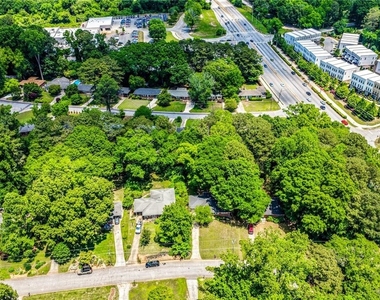 2670 Woodridge Drive - Photo Thumbnail 35