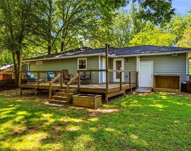 2670 Woodridge Drive - Photo Thumbnail 26