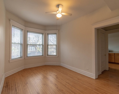 3800 N Wilton Avenue - Photo Thumbnail 5