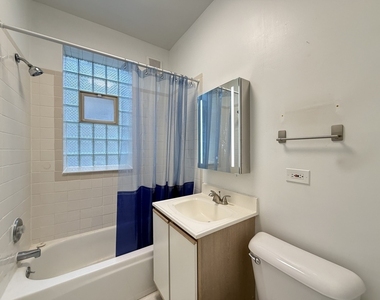 5783 N Ridge Avenue - Photo Thumbnail 18