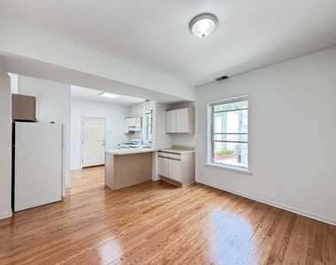 5783 N Ridge Avenue - Photo Thumbnail 5