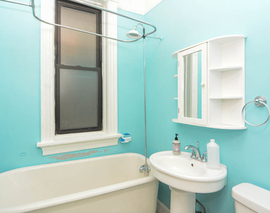 1723 W Huron Street - Photo Thumbnail 17