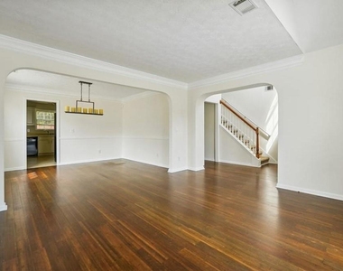 4255 Old House Drive - Photo Thumbnail 5