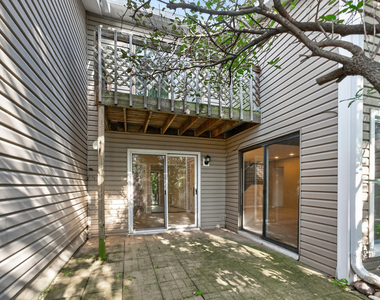 244 Coventry Court - Photo Thumbnail 29