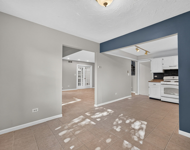 244 Coventry Court - Photo Thumbnail 7