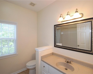 210 Spring Heights Lane Se - Photo Thumbnail 23