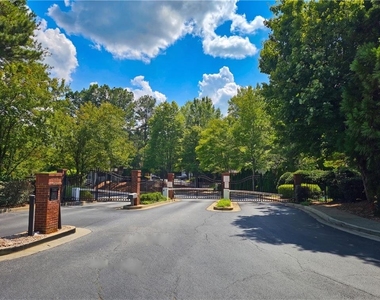 210 Spring Heights Lane Se - Photo Thumbnail 31