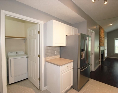 210 Spring Heights Lane Se - Photo Thumbnail 12