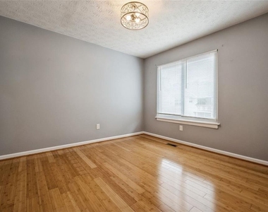 3635 Darwin Place - Photo Thumbnail 27