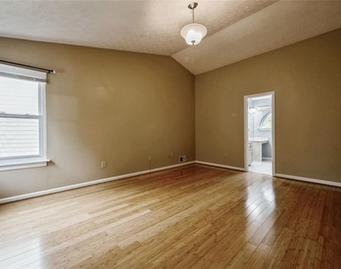 3635 Darwin Place - Photo Thumbnail 22
