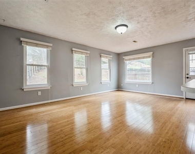 3635 Darwin Place - Photo Thumbnail 12