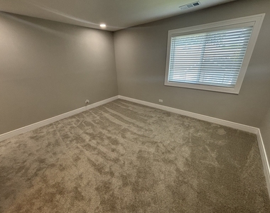 282 Pembridge Lane - Photo Thumbnail 10