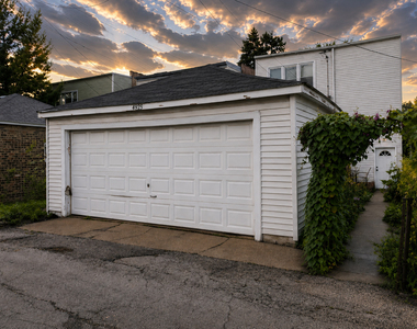 4935 W Cullom Avenue - Photo Thumbnail 9
