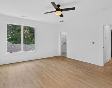 244 Locust Street Ne - Photo Thumbnail 33