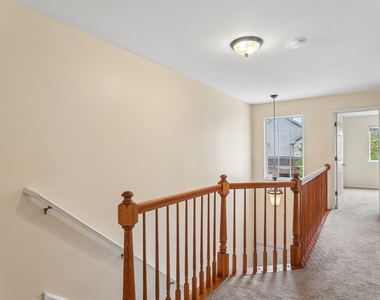 984 Parkhill Circle - Photo Thumbnail 19