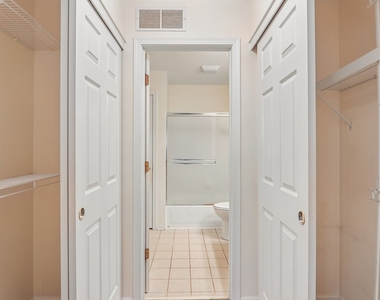 984 Parkhill Circle - Photo Thumbnail 25