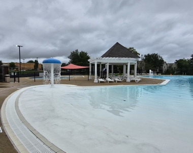 984 Parkhill Circle - Photo Thumbnail 58