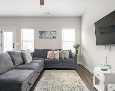 7126 Chara Lane Sw - Photo Thumbnail 2