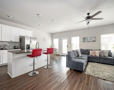 7126 Chara Lane Sw - Photo Thumbnail 3