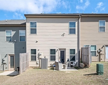 7126 Chara Lane Sw - Photo Thumbnail 13