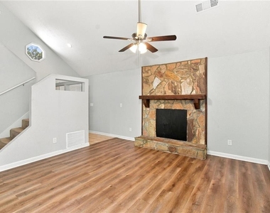 4165 Little Springs Nw - Photo Thumbnail 5