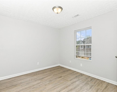 9471 Bogey Court - Photo Thumbnail 9