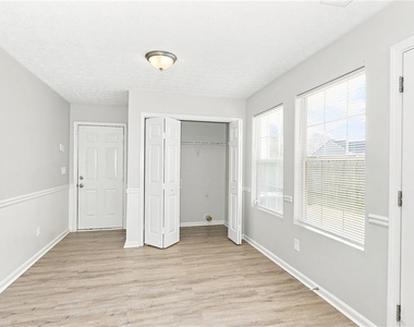 9471 Bogey Court - Photo Thumbnail 5