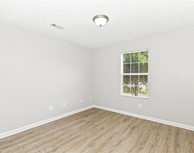 9471 Bogey Court - Photo Thumbnail 7