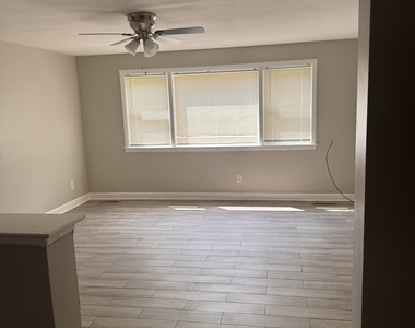 18446 Torrence Avenue - Photo Thumbnail 1