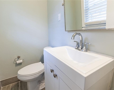 2971 Stratford Arms Drive - Photo Thumbnail 12