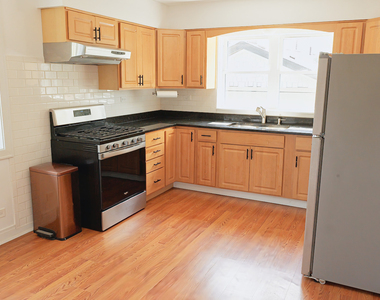 9944 Cook Avenue - Photo Thumbnail 5