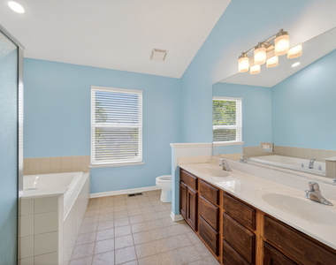 2743 Rourke Drive - Photo Thumbnail 23