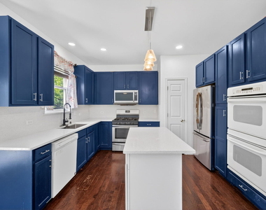 2743 Rourke Drive - Photo Thumbnail 9
