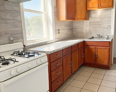 7547 S Cornell Street - Photo Thumbnail 3