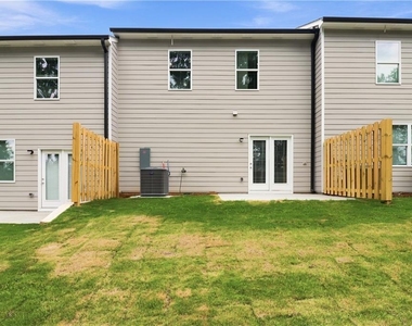 56 Berryville Drive - Photo Thumbnail 35