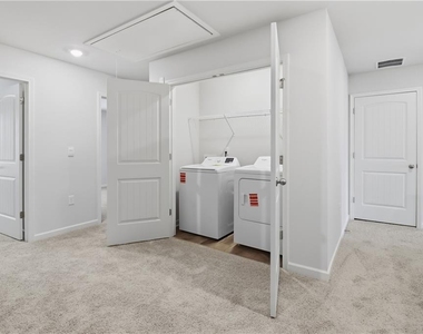 56 Berryville Drive - Photo Thumbnail 20