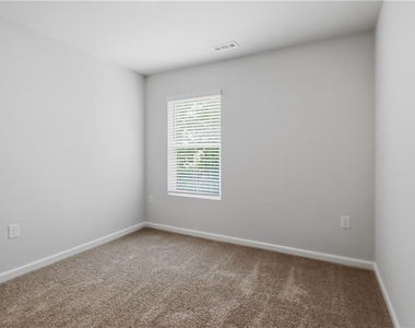 56 Berryville Drive - Photo Thumbnail 24