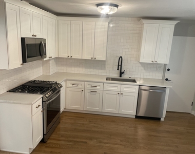 117 E 6th Avenue - Photo Thumbnail 3