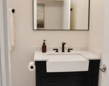 1235 S Prairie Avenue - Photo Thumbnail 9