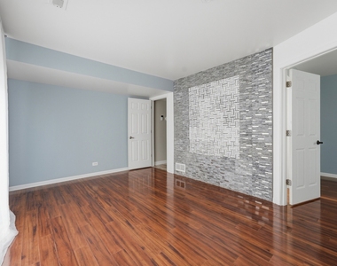 640 Four Seasons Boulevard - Photo Thumbnail 17
